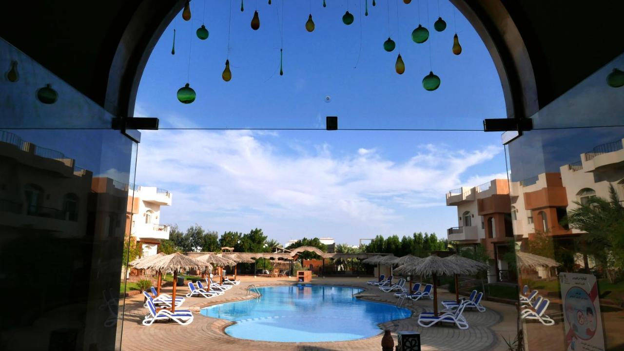 Sheikh Ali Dahab Resort Bagian luar foto